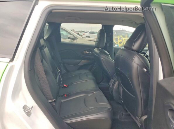 1C4PJMMXXMD153364 2021 JEEP CHEROKEE Зеленый Вид задней части салона