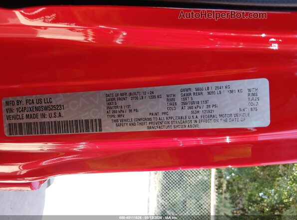 1C4PJXEN0SW525231 2025 JEEP WRANGLER Red Widok komory silnika