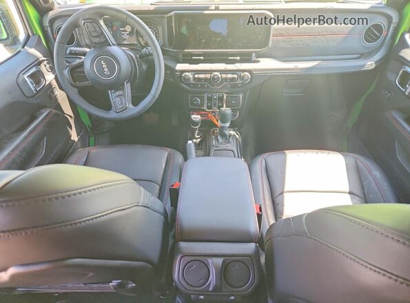 1C4PJXFG9SW659722 2025 JEEP WRANGLER Зеленый Вид панели приборов