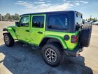 2025 Jeep Wrangler Rubicon Зеленый vin: 1C4PJXFG9SW659722