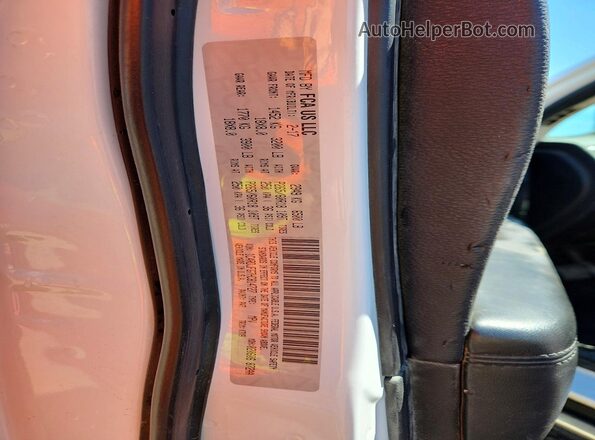 1C4RDJFG7HC814727 2017 DODGE DURANGO White VIN sticker view