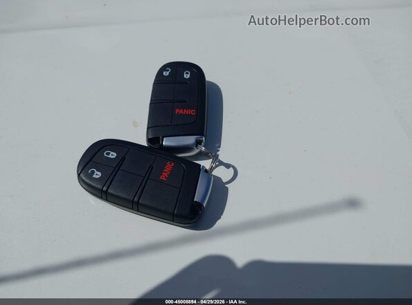 1C4RJEAG6JC328486 2018 JEEP GRAND CHEROKEE Черный Вид панели приборов