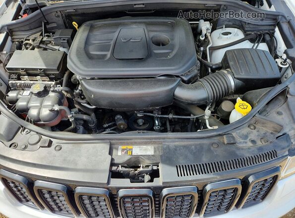 1C4RJEAG6LC219867 2020 JEEP GRAND Белый Вид подкапотного пространства