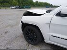 2018 Jeep Grand Cherokee Altitude 4x2 Белый vin: 1C4RJEAG9JC430350