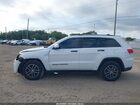 2018 Jeep Grand Cherokee Laredo E 4x2 Белый vin: 1C4RJEAGXJC252948