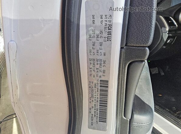 1C4RJEBG2KC826622 2019 JEEP GRAND White VIN կոդի պիտակի տեսք