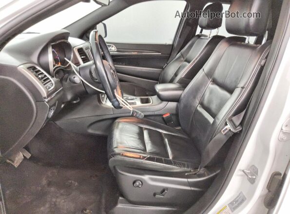 1C4RJEBG9JC155691 2018 JEEP GRAND Белый Вид салона спереди