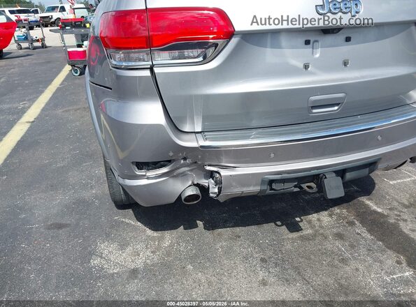 1C4RJECG8HC696773 2017 JEEP GRAND CHEROKEE Серебряный Вид спереди