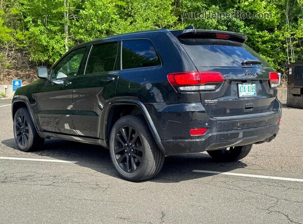 1C4RJFAG0JC139919 2018 JEEP GRAND Черный Задняя правая четверть