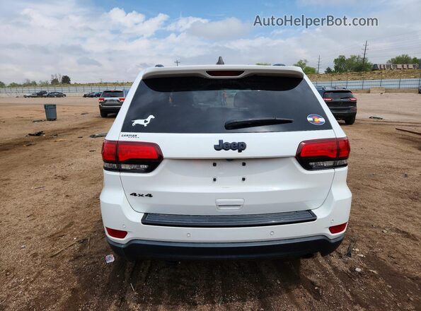 1C4RJFAG2JC420930 2018 JEEP GRAND Белый Вид сзади