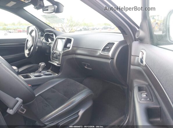 1C4RJFAG3HC767953 2017 JEEP GRAND CHEROKEE Серый Вид салона спереди