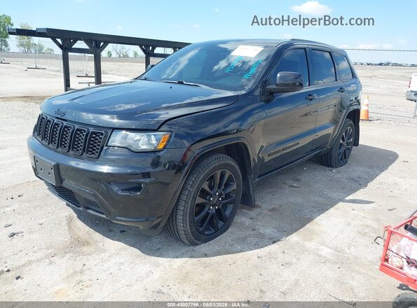 1C4RJFAG7JC203079 2018 JEEP GRAND CHEROKEE Черный Передняя левая четверть