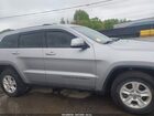 2017 Jeep Grand Cherokee Laredo 4x4 Серебряный vin: 1C4RJFAG8HC844123