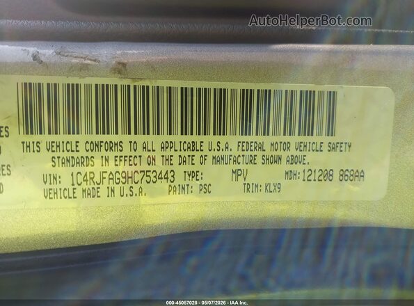 1C4RJFAG9HC753443 2017 JEEP GRAND CHEROKEE Серебряный Вид подкапотного пространства