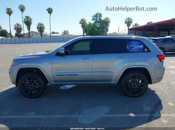 1C4RJFAG9HC753443 2017 JEEP GRAND CHEROKEE Серебряный 