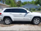 2017 Jeep Grand Cherokee Laredo 4x4 Белый vin: 1C4RJFAGXHC841837