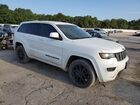 2019 Jeep Grand Cherokee Laredo Белый vin: 1C4RJFAGXKC829453