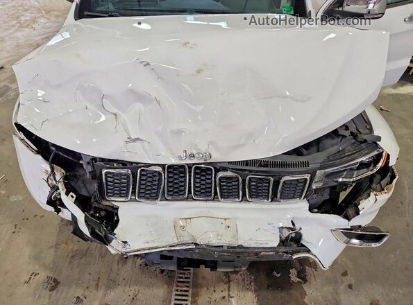1C4RJFBG1KC686357 2019 JEEP GRAND Белый Вид подкапотного пространства