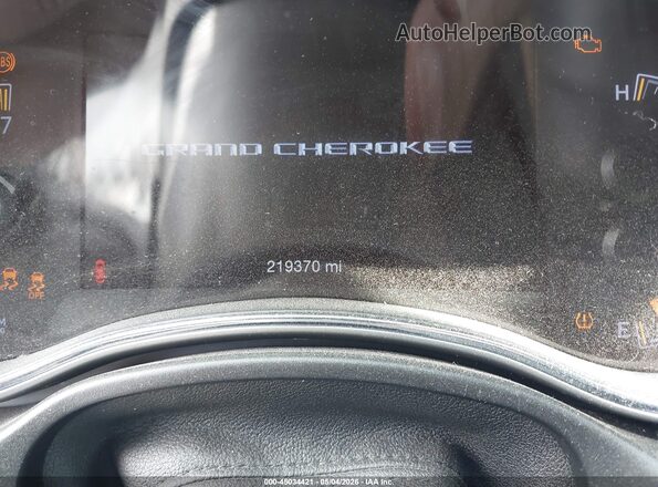 1C4RJFBG7JC379533 2018 JEEP GRAND CHEROKEE White Widok tylnych siedzeń