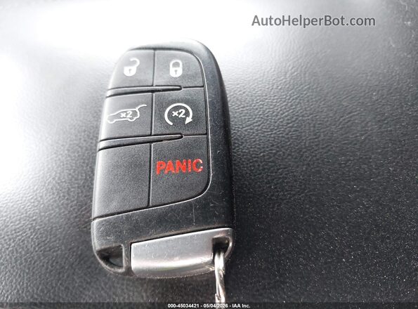 1C4RJFBG7JC379533 2018 JEEP GRAND CHEROKEE White Widok deski rozdzielczej