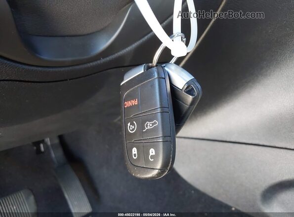 1C4RJFBGXMC780496 2021 JEEP GRAND CHEROKEE Белый Вид панели приборов