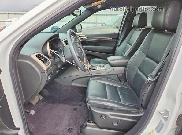 1C4RJFBT0HC729026 2017 JEEP GRAND Белый Вид салона спереди