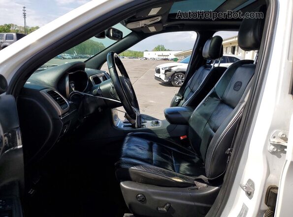 1C4RJFCG5HC902542 2017 JEEP GRAND Белый Вид салона спереди