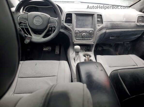 1C4RJFCG9JC119018 2018 JEEP GRAND Черный Вид панели приборов