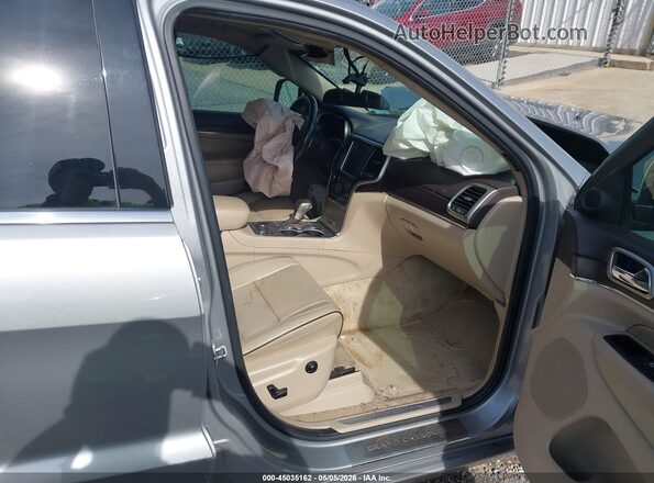 1C4RJFCT1GC321471 2016 JEEP GRAND CHEROKEE Серебряный Вид салона спереди