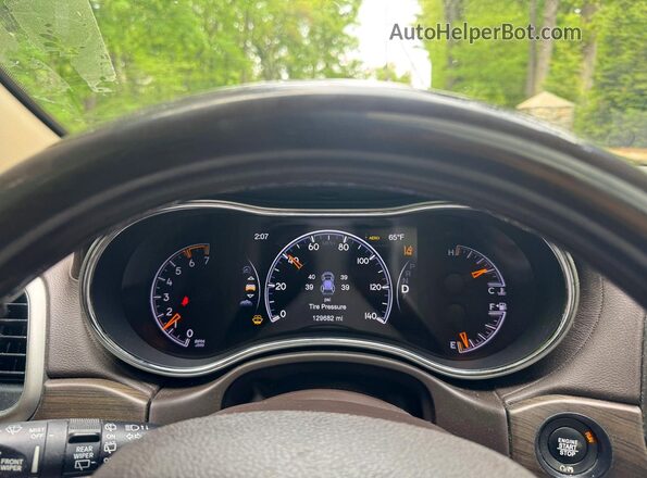 1C4RJFCT6JC104487 2018 JEEP GRAND White Dashboard view
