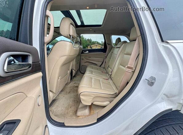 1C4RJFCT6JC104487 2018 JEEP GRAND White Engine compartment view