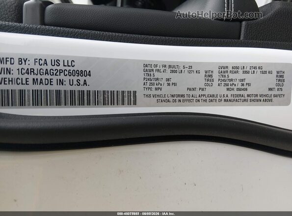 1C4RJGAG2PC609804 2023 JEEP GRAND CHEROKEE White Widok komory silnika