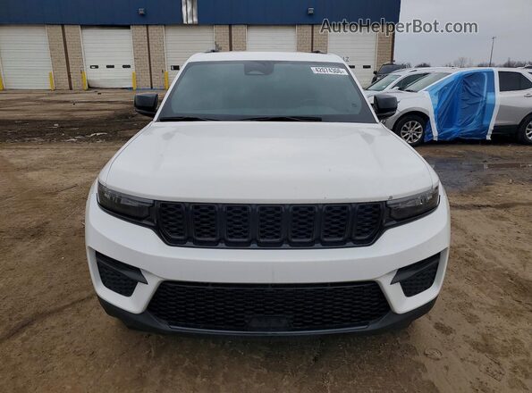 1C4RJHAG3RC702033 2024 JEEP GRAND Белый Вид спереди