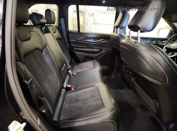 1C4RJHAG5PC642897 2023 JEEP GRAND Черный Вид задней части салона