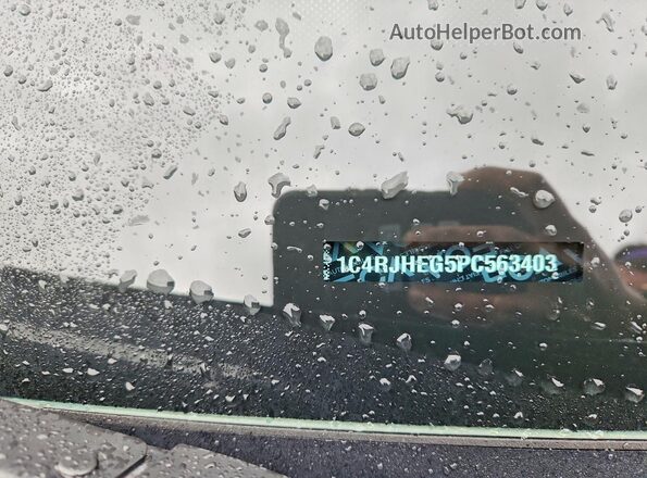 1C4RJHEG5PC563403 2023 JEEP GRAND Черный Вид наклейки с VIN-кодом