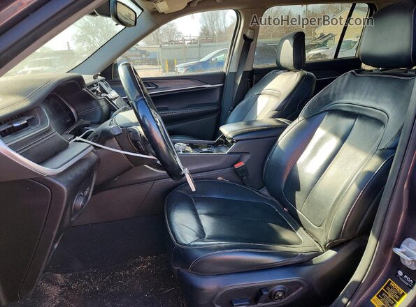 1C4RJKBGXM8212468 2021 JEEP GRAND Gray Front interior view