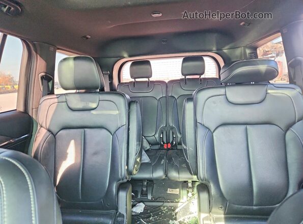 1C4RJKDT6P8793045 2023 JEEP GRAND White Հետևի նստատեղերի տեսք