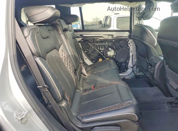 1C4RJKEG2M8106771 2021 JEEP GRAND Silver Vista interior trasera