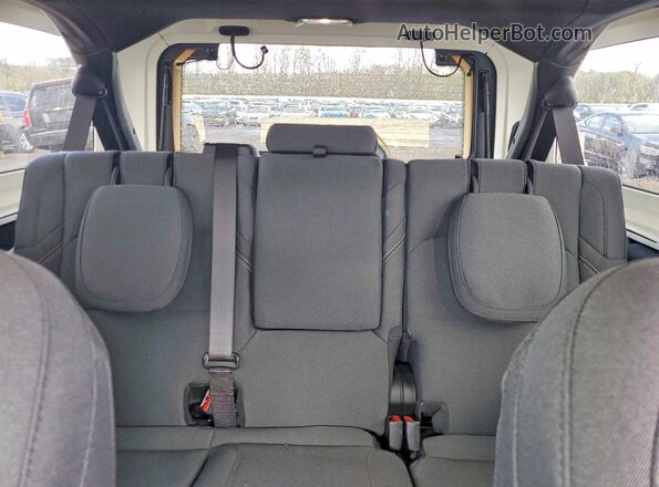 1C4RJXN62RW208935 2024 JEEP WRANGLER White Вид задніх сидінь