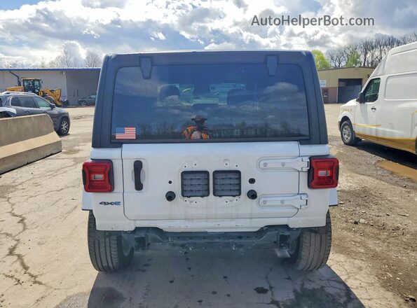1C4RJXN62RW208935 2024 JEEP WRANGLER White Вид ззаду