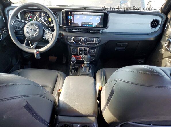 1C4RJXN68SW590698 2025 JEEP WRANGLER Угольный Вид панели приборов