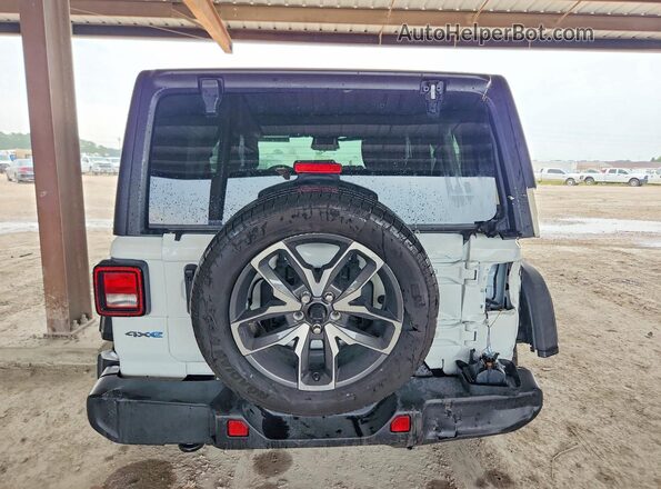 1C4RJXN6XSW588323 2025 JEEP WRANGLER White Rear view