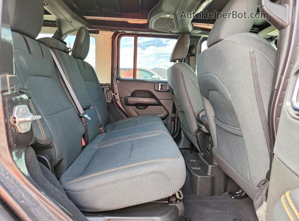 1C4RJXP67SW585330 2025 JEEP WRANGLER Gray უკანა სალონის ხედი