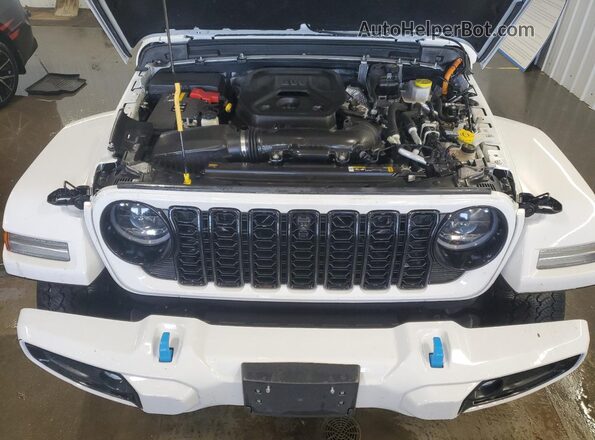 1C4RJXU60RW232880 2024 JEEP WRANGLER Белый Вид задней части салона