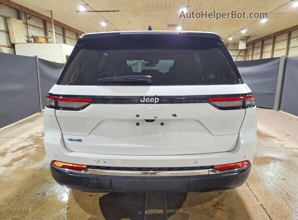 1C4RJYB62RC182011 2024 JEEP GRAND Белый Вид сзади