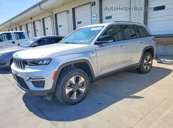 1C4RJYB68PC649557 2023 JEEP GRAND Серебряный Передняя левая четверть