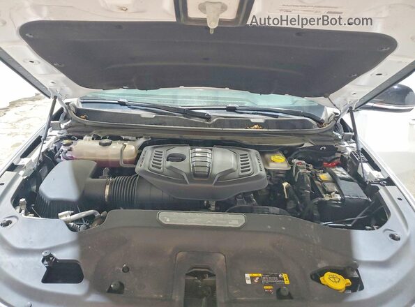 1C4SJSBP2SS535379 2025 JEEP WAGONEER White Vista del compartimento del motor