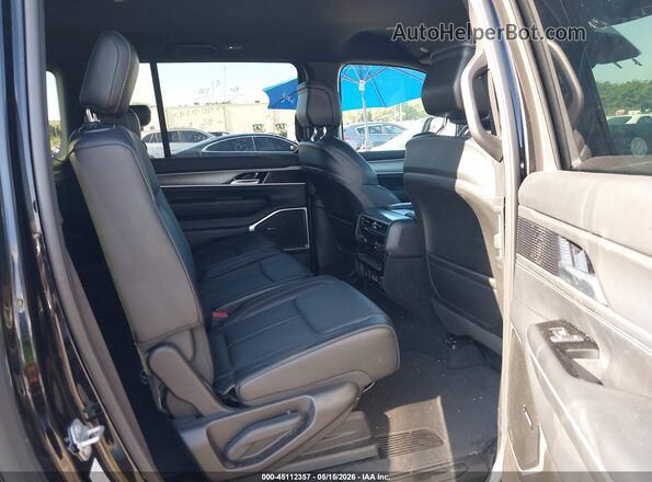 1C4SJSBP6SS523882 2025 JEEP WAGONEER L Black VIN კოდის სტიკერის ხედი