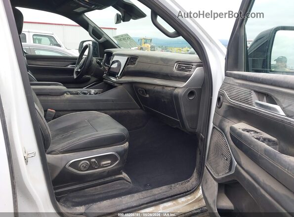 1C4SJSBP9RS158205 2024 JEEP WAGONEER L Белый Вид салона спереди