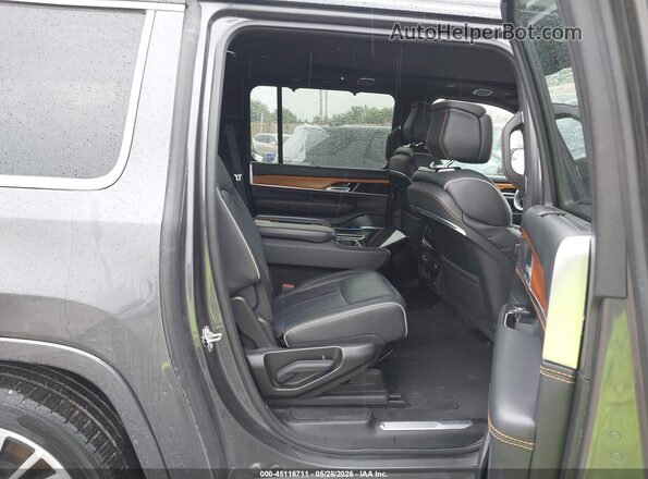 1C4SJSGP3RS182265 2024 JEEP GRAND WAGONEER L Black VIN կոդի պիտակի տեսք